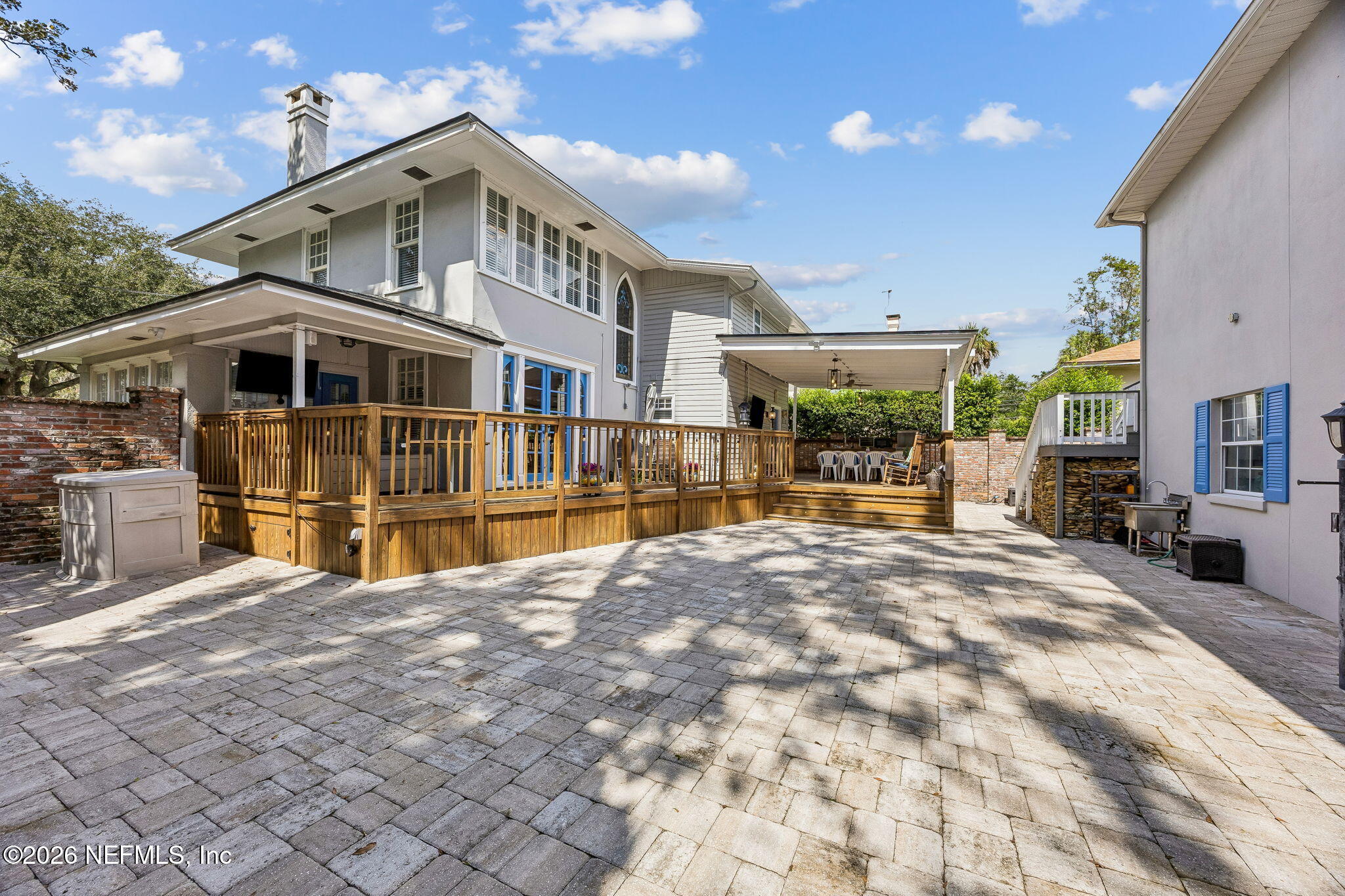 3008 HERSCHEL Street