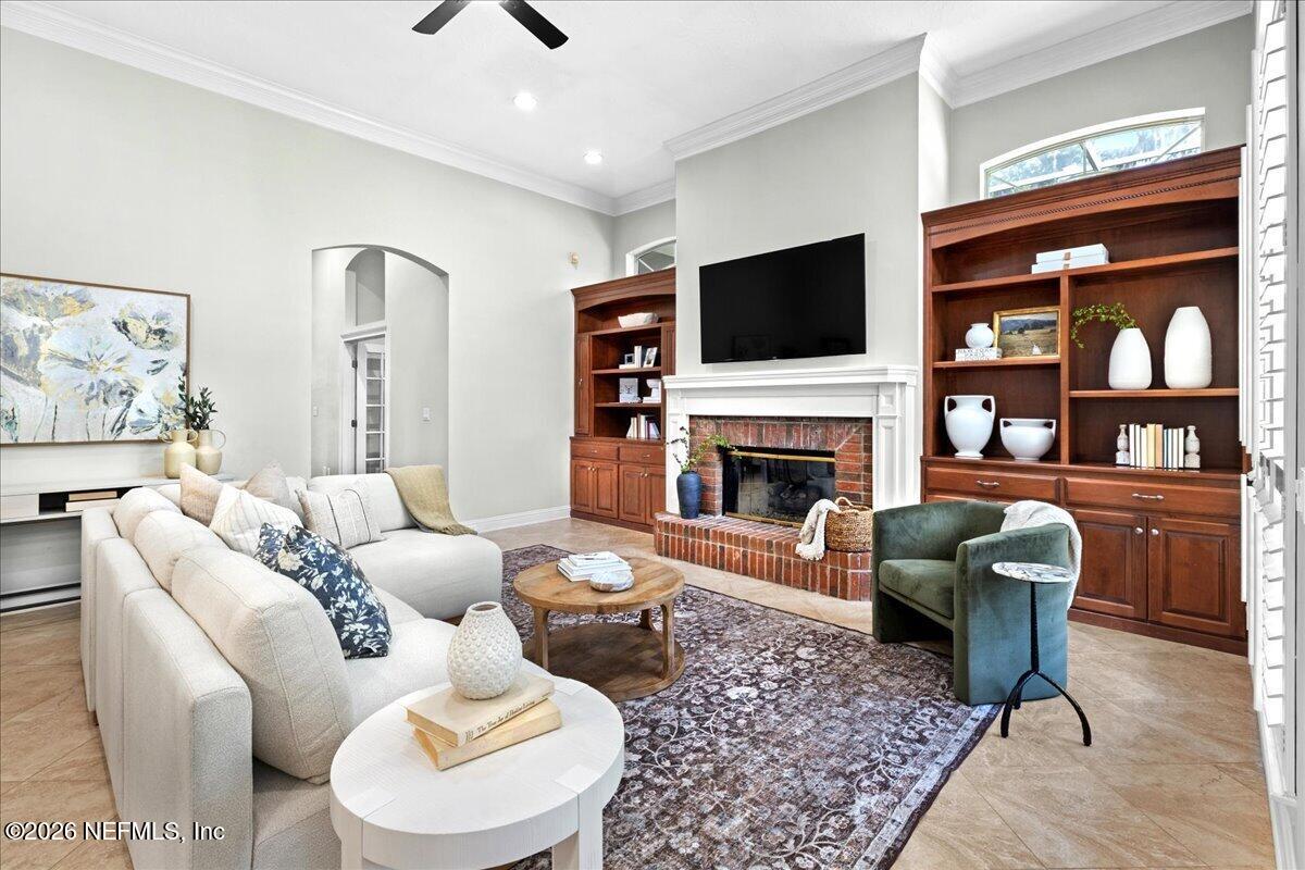 2597 SCOTT MILL Lane