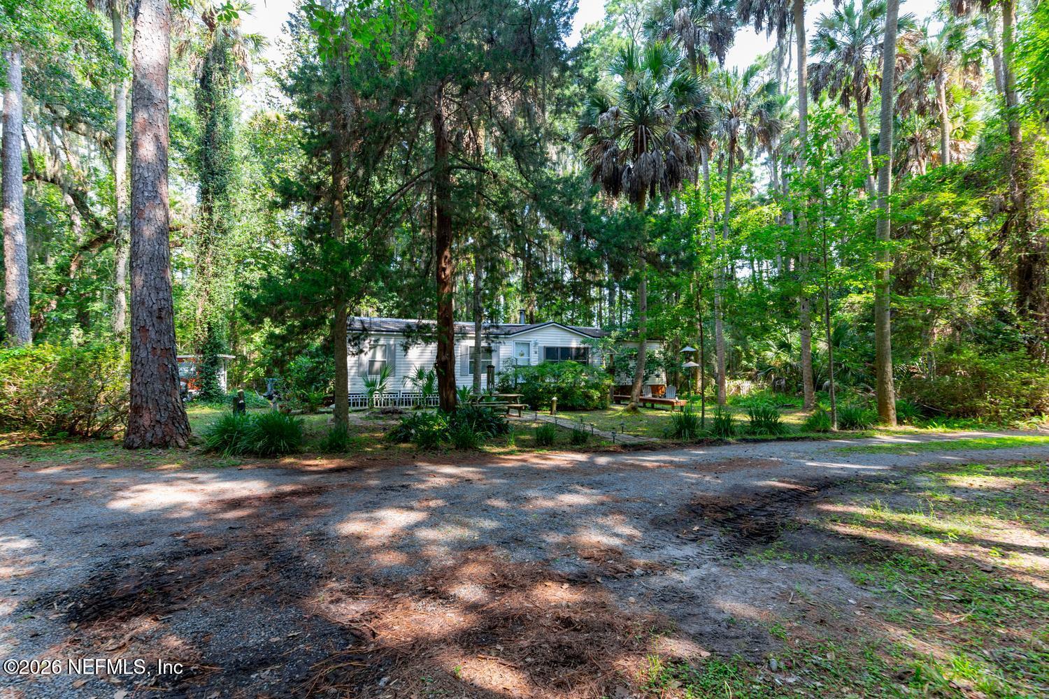 28 N ROSCOE Boulevard