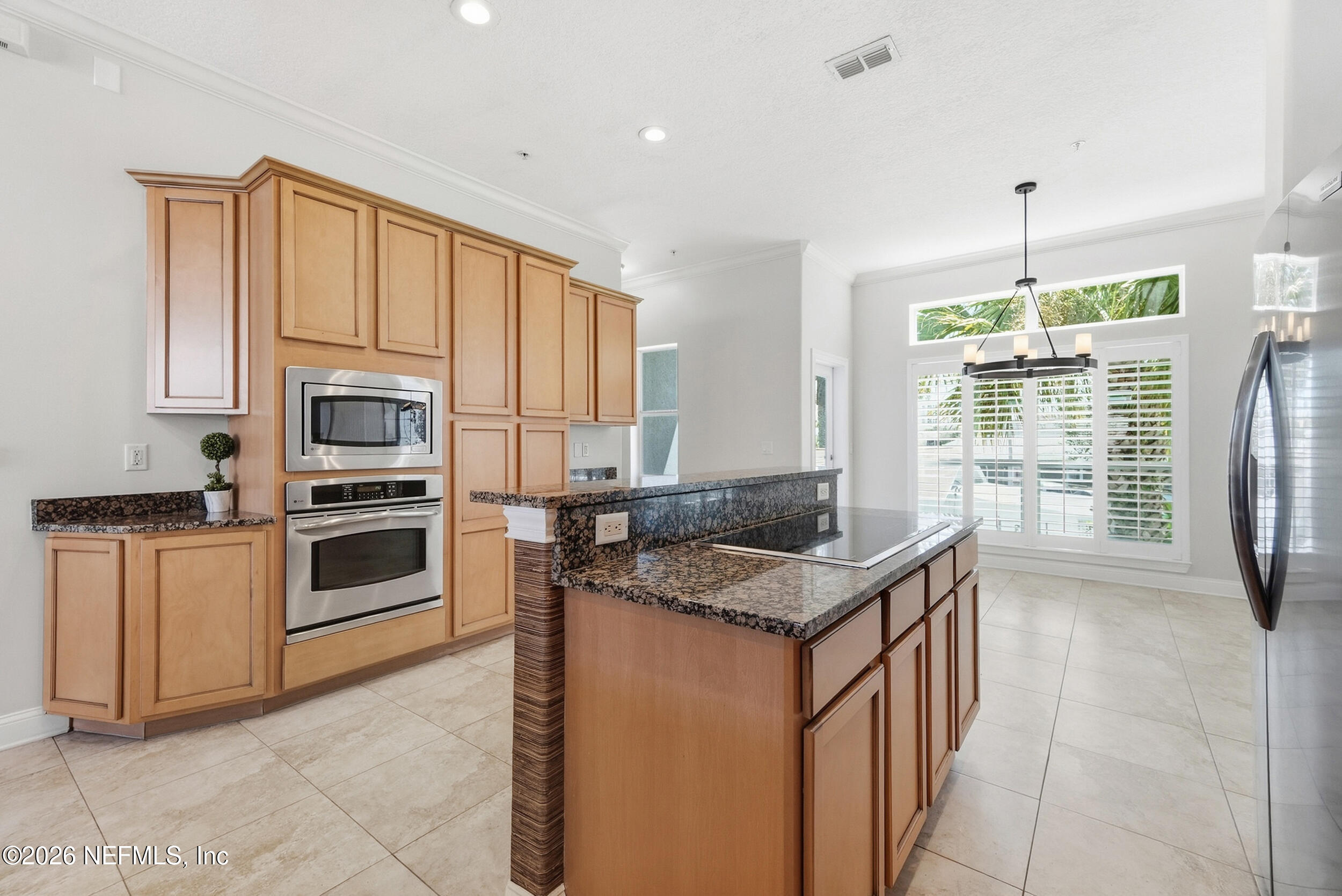 310 2ND Street S 4