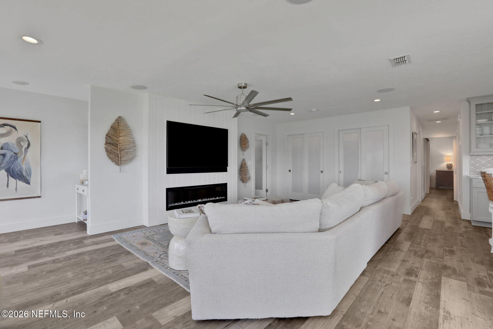 14645 LAGOON Drive
