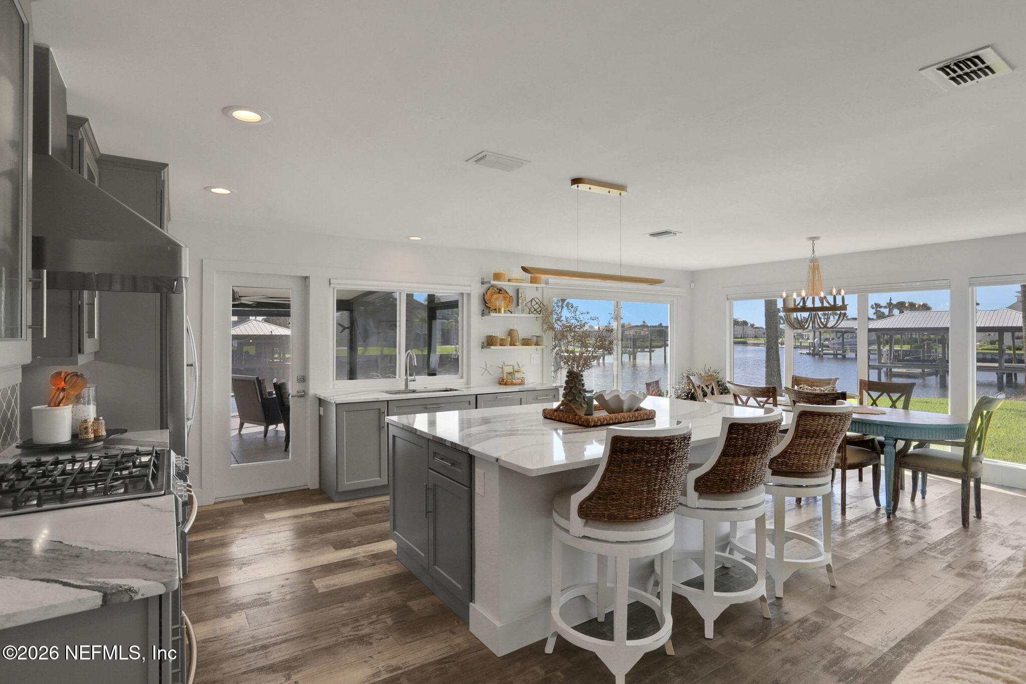 14645 LAGOON Drive
