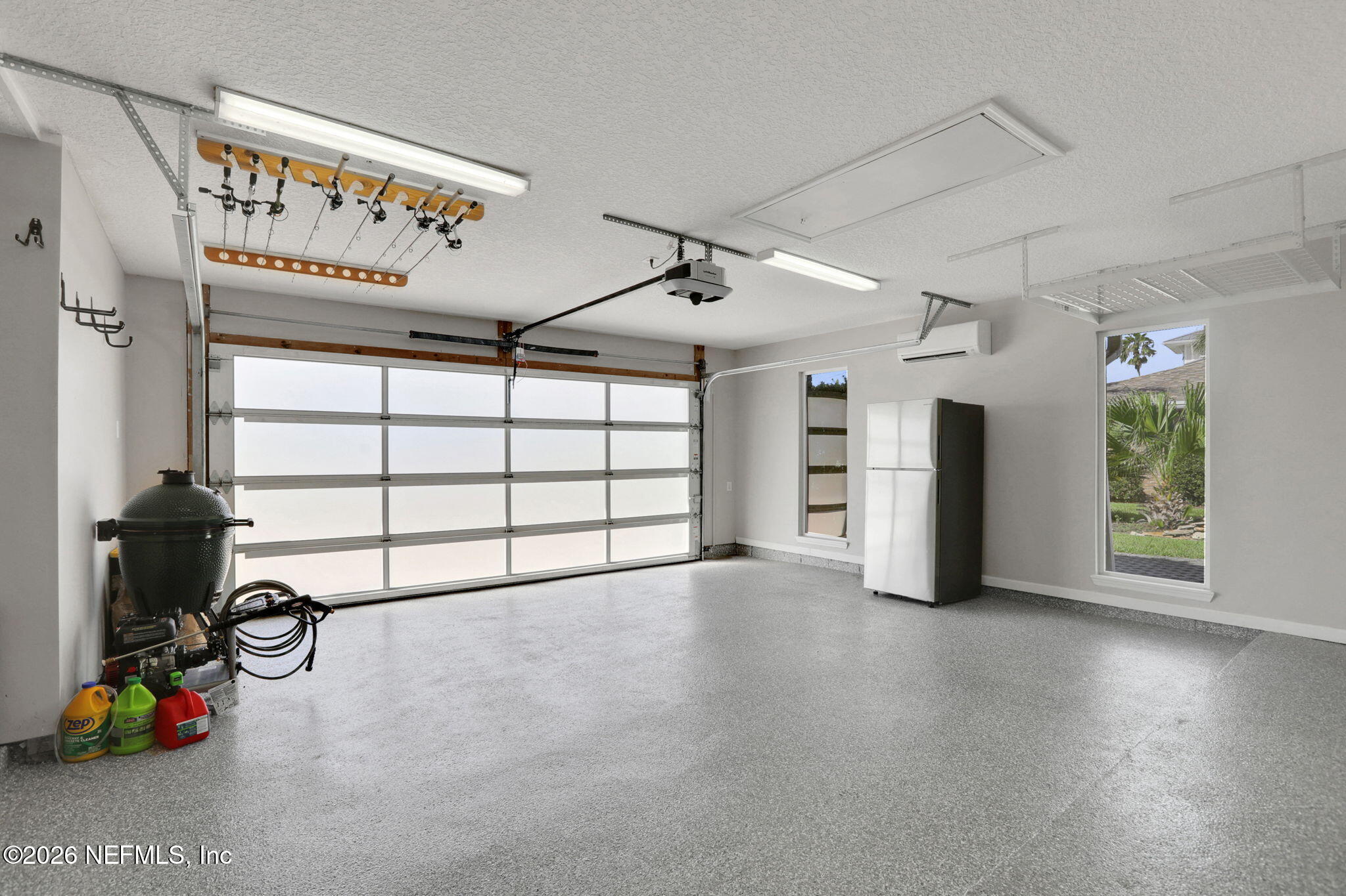 14645 LAGOON Drive