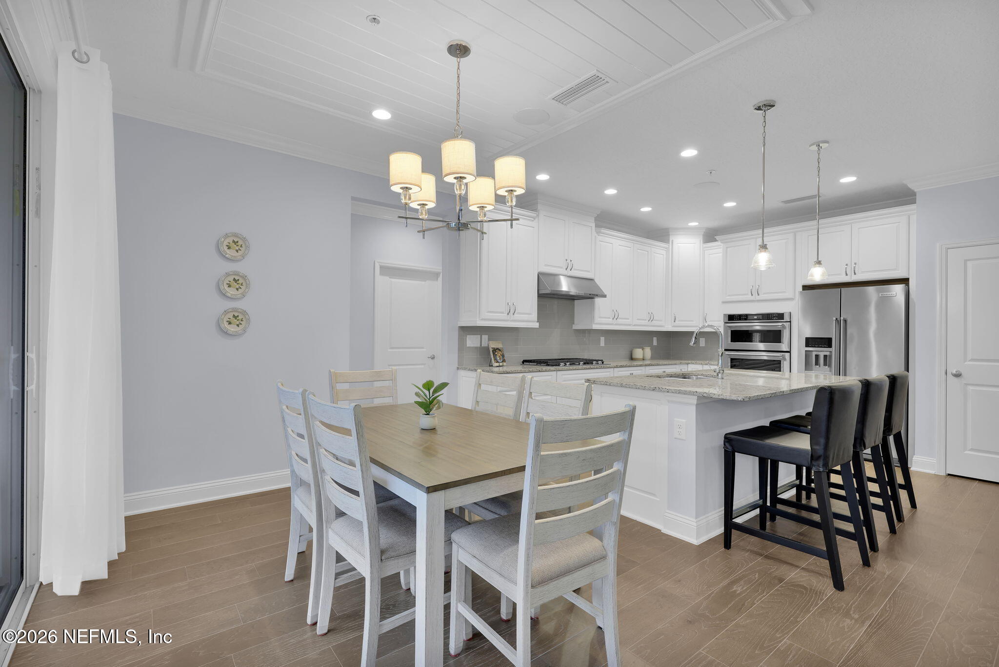 83 OYSTER BAY Way