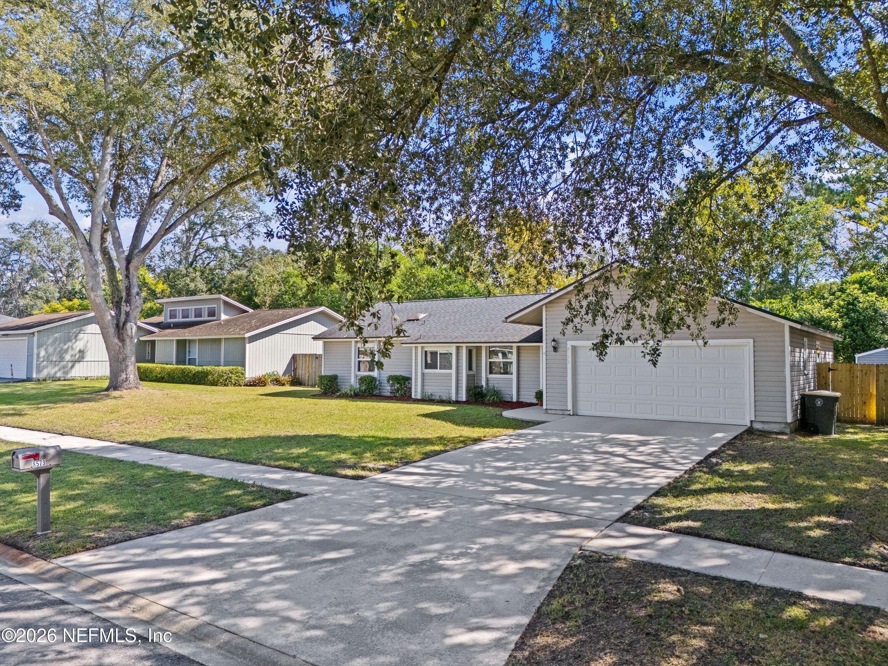 8573 BLACKBERRY Lane E