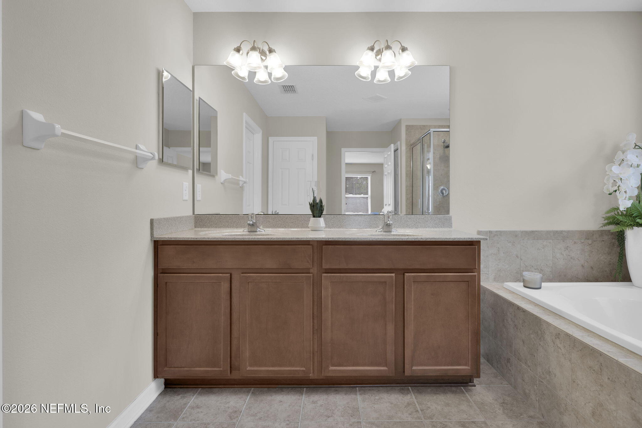 109 CAPTIVA Drive