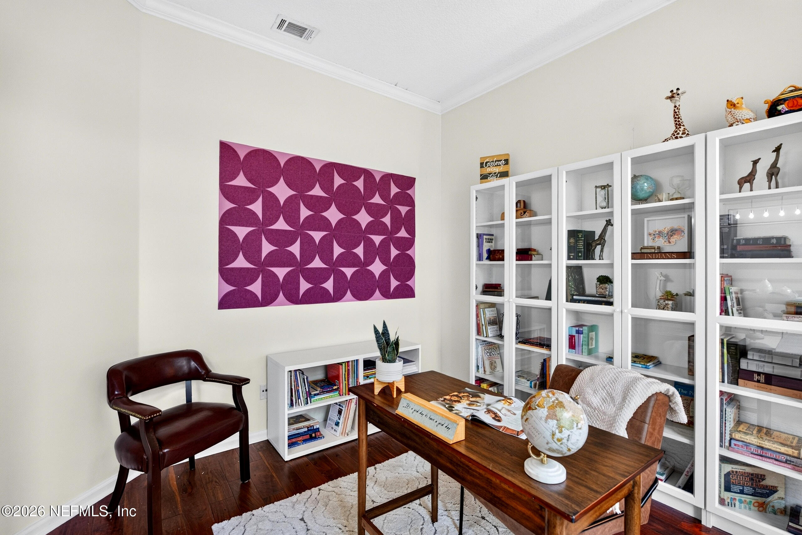 384 MAPLEWOOD Drive, St. Johns