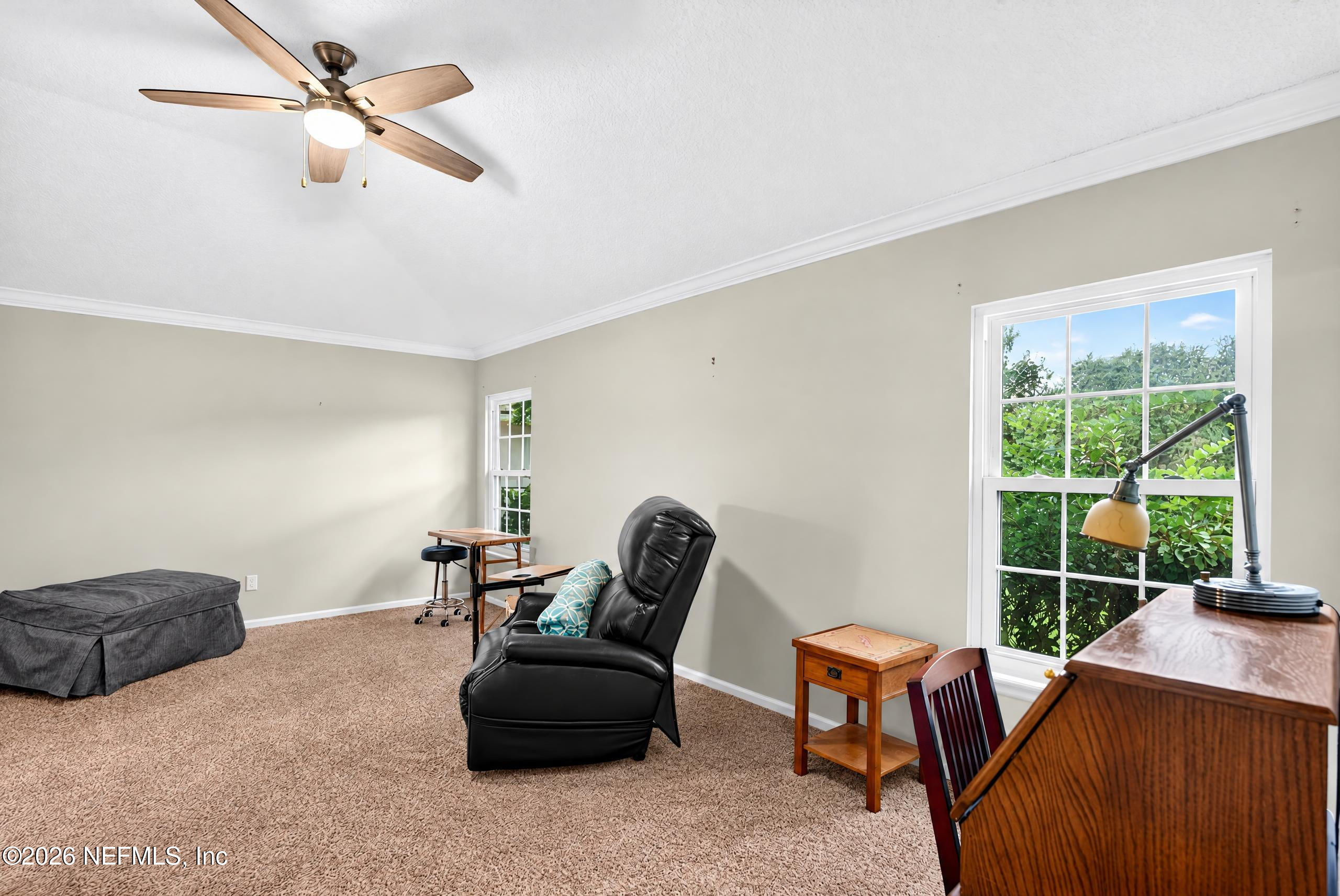 384 MAPLEWOOD Drive, St. Johns