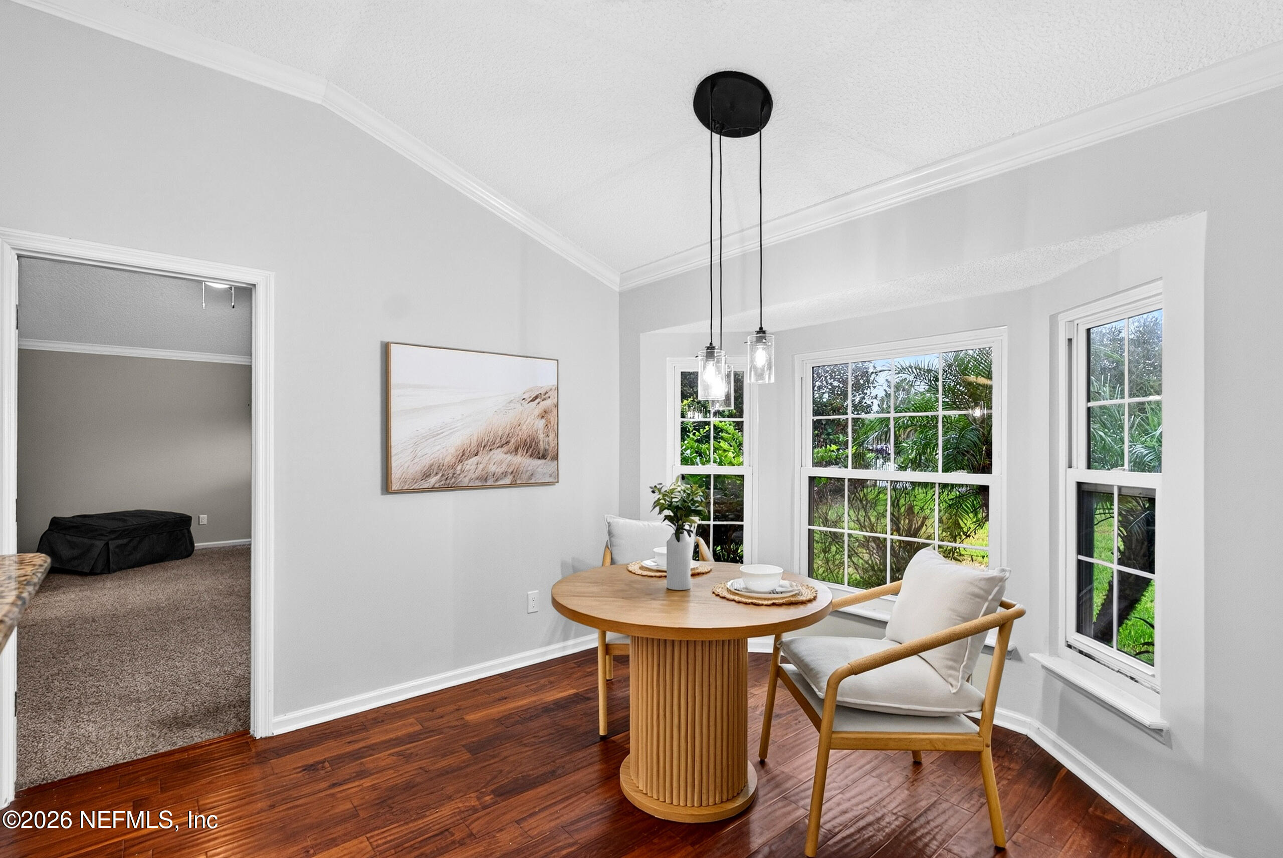384 MAPLEWOOD Drive, St. Johns