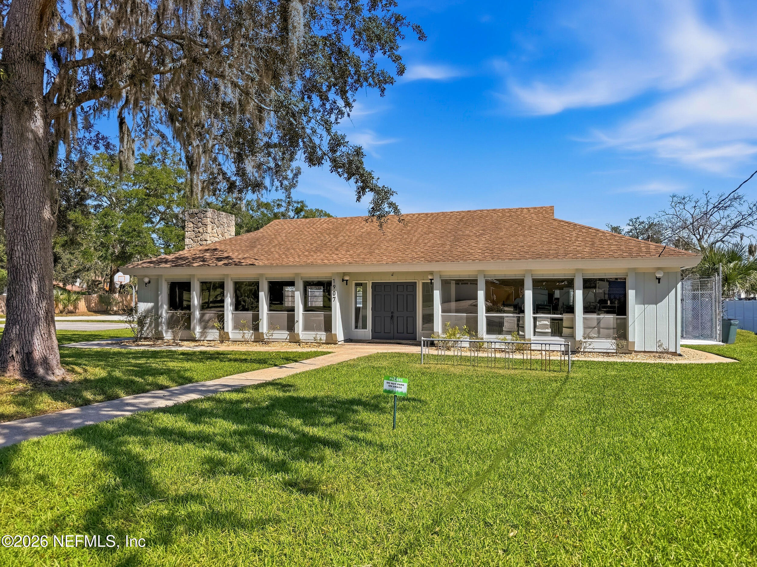 2217 HUNTERWOOD Court
