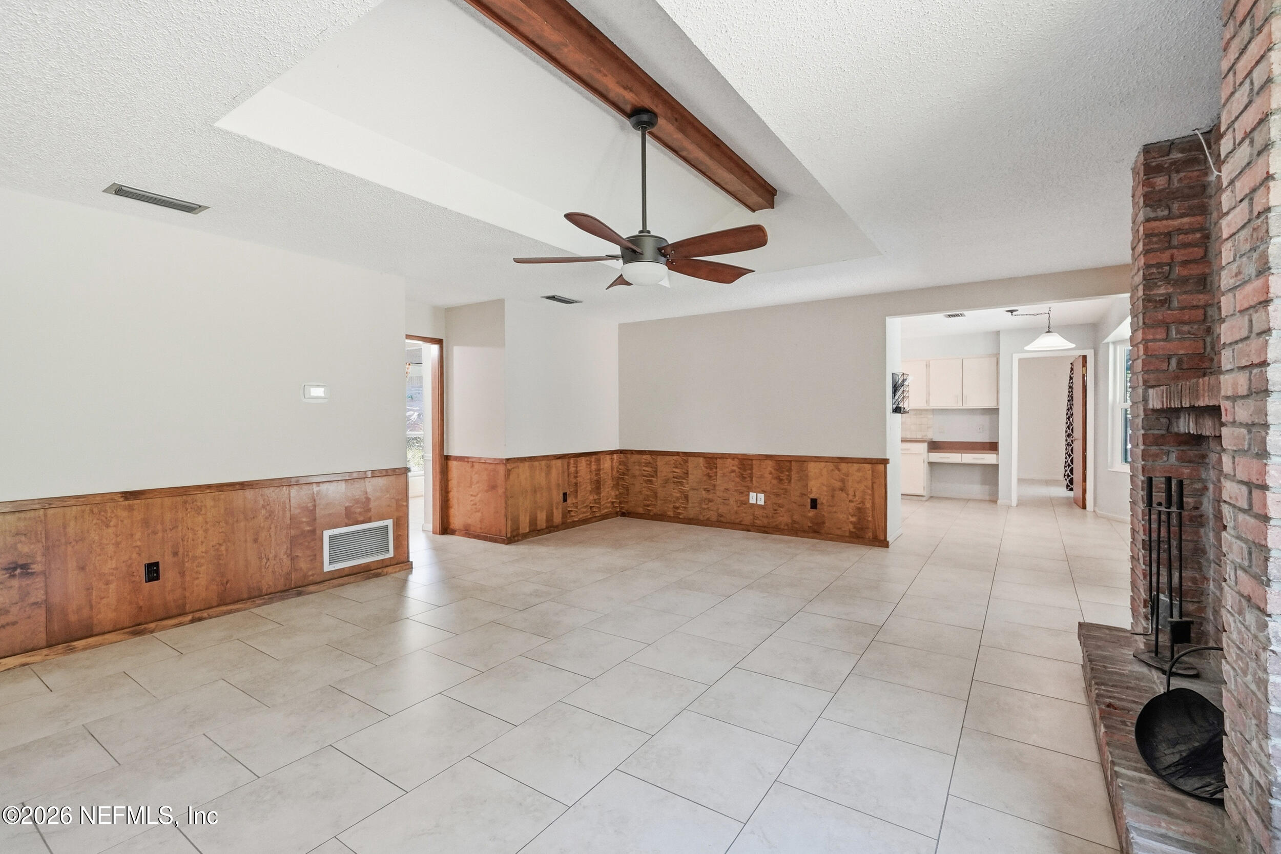 2217 HUNTERWOOD Court