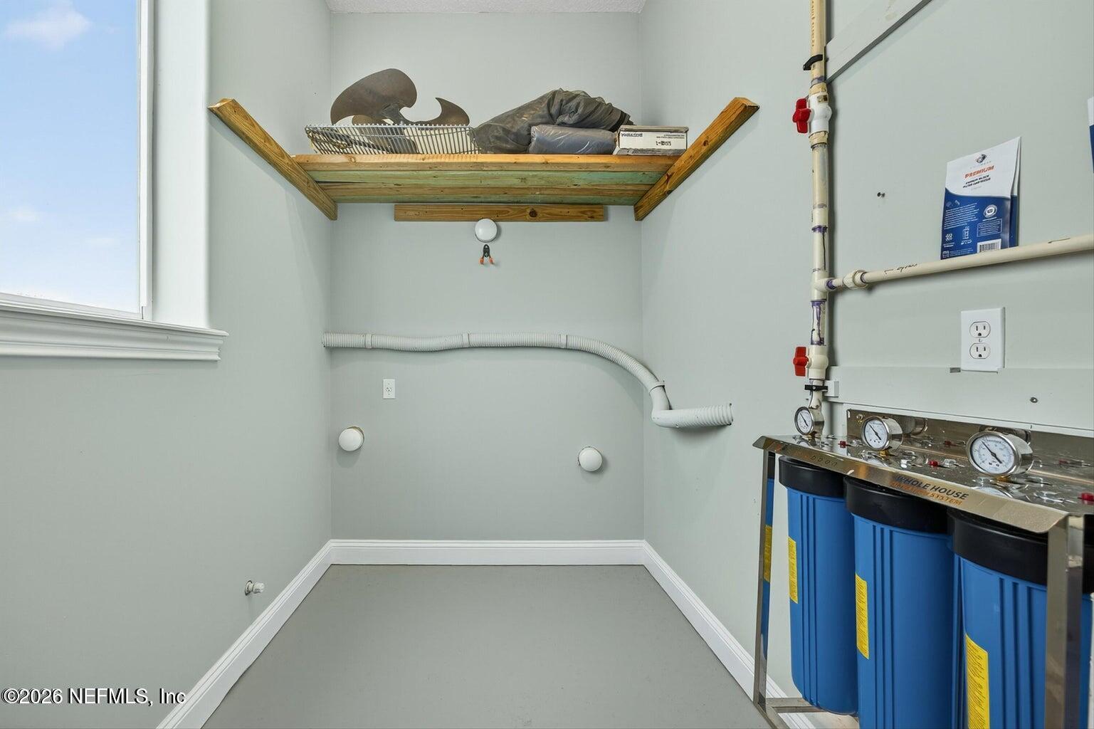301 SARATOGA Circle