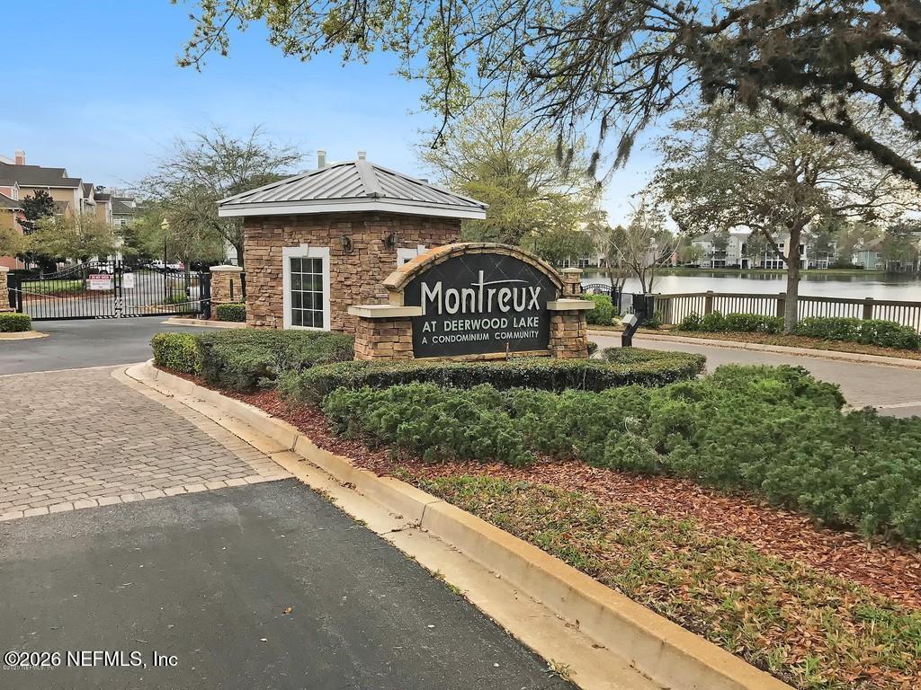 8550 TOUCHTON Road 238