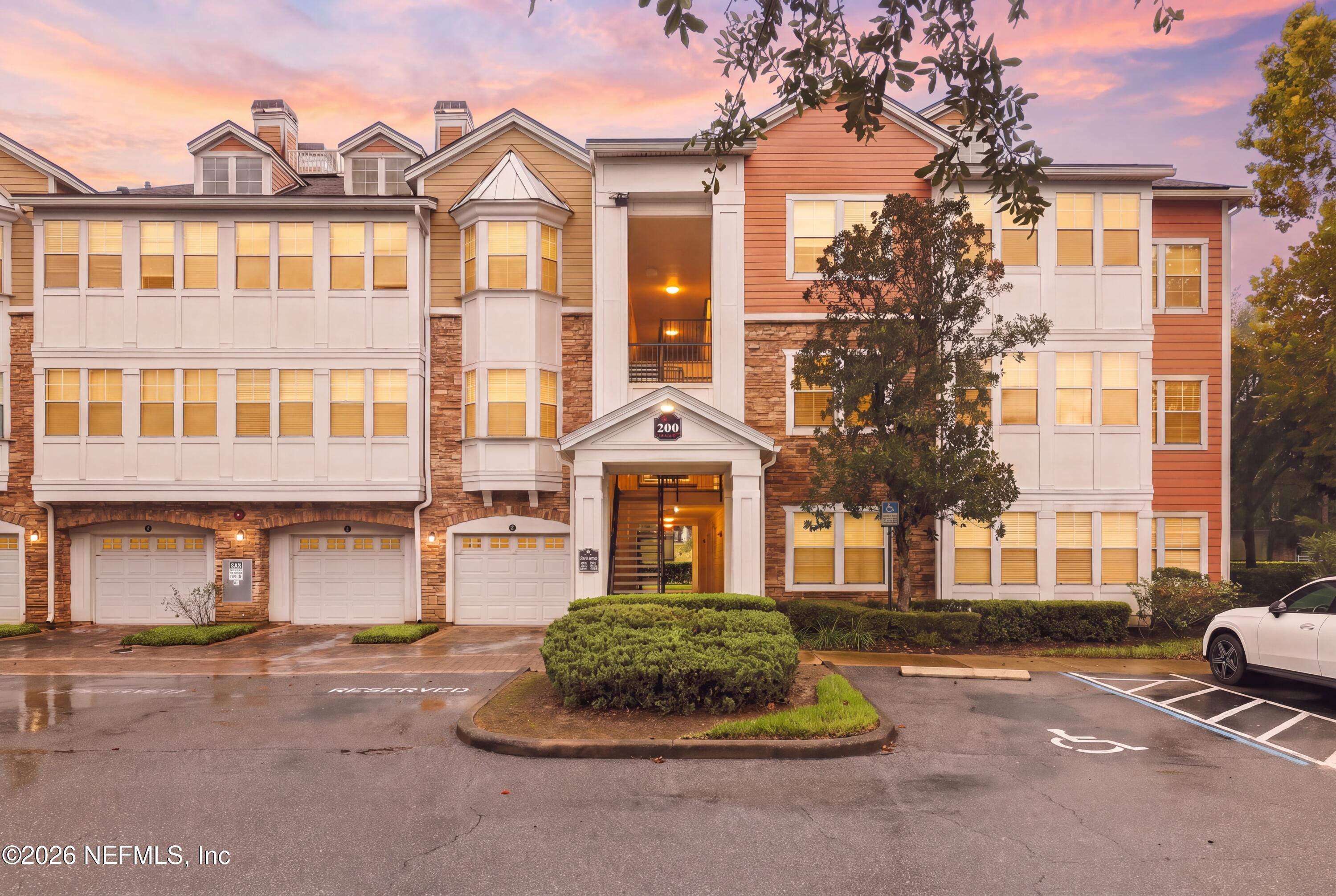 8550 TOUCHTON Road 238