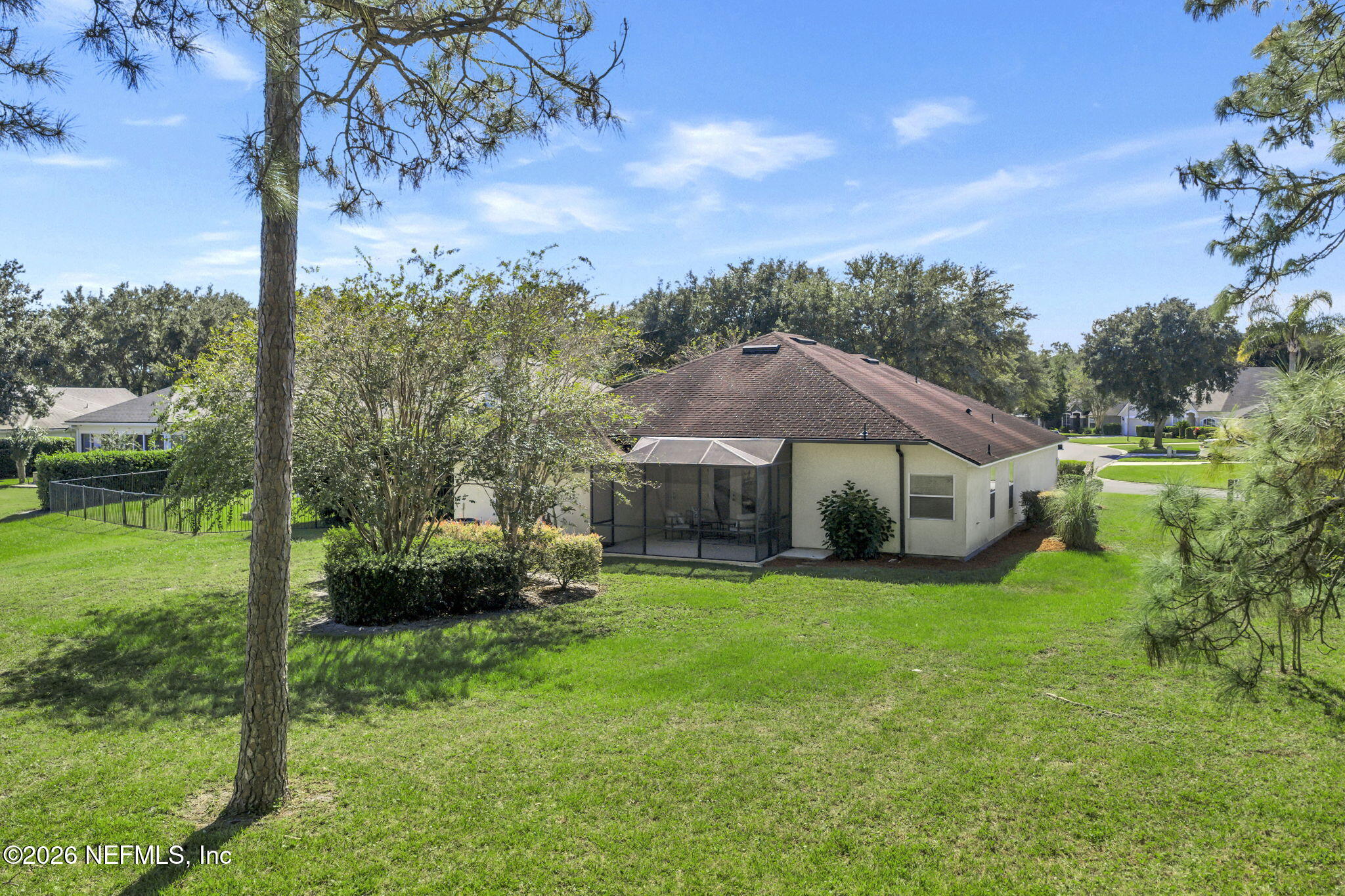 1212 LOCKSLEY Lane
