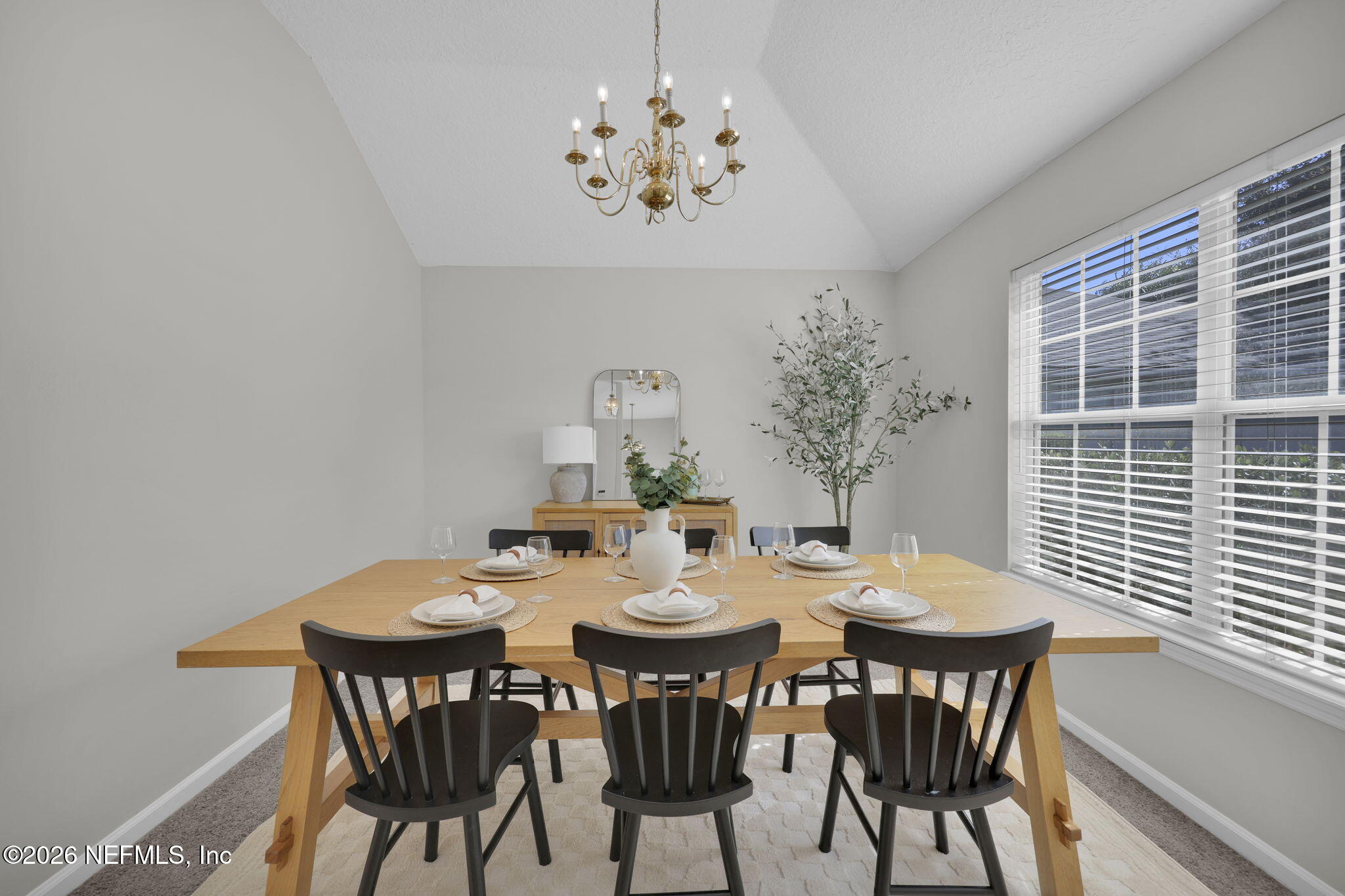 1212 LOCKSLEY Lane
