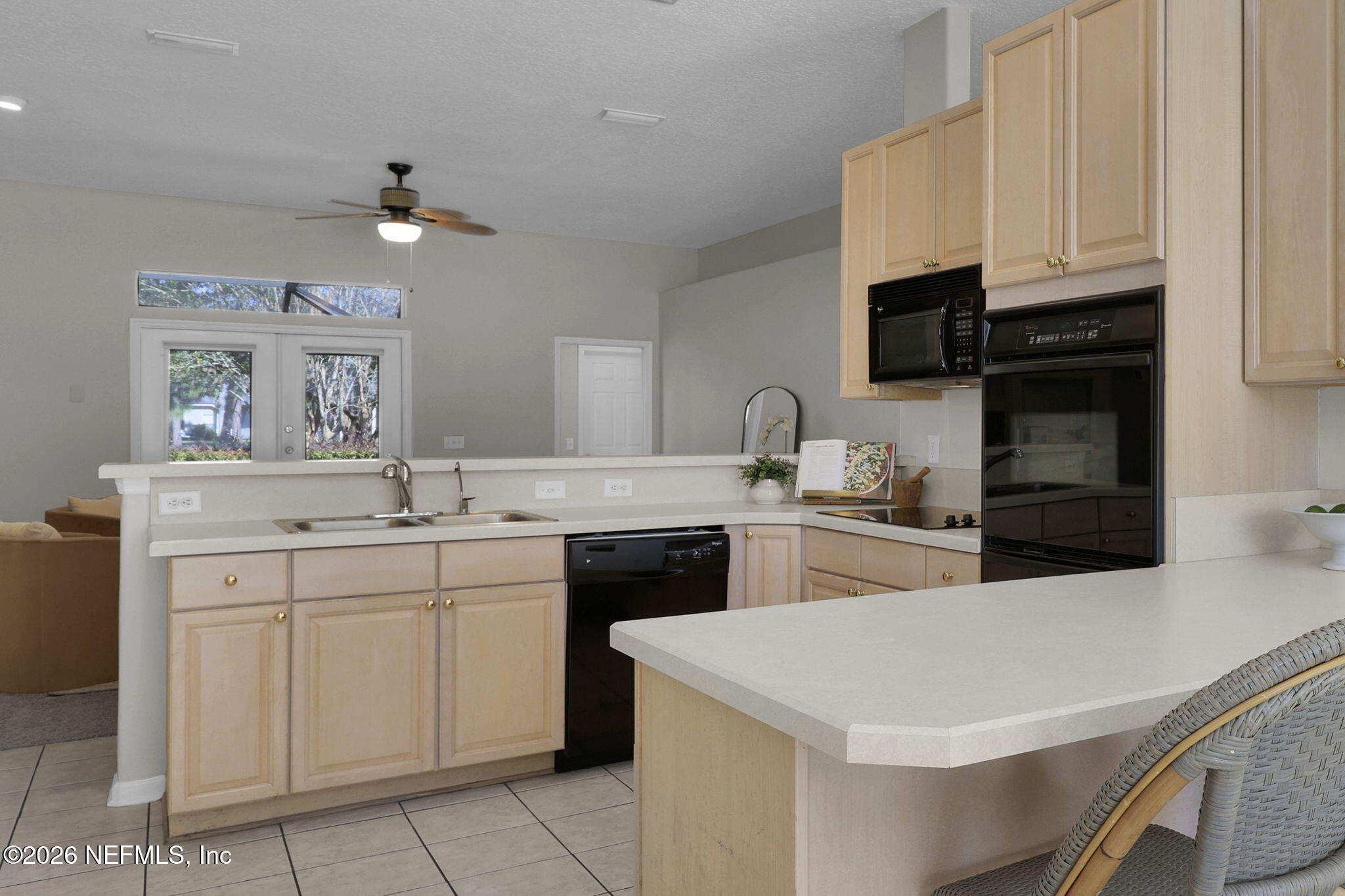 1212 LOCKSLEY Lane