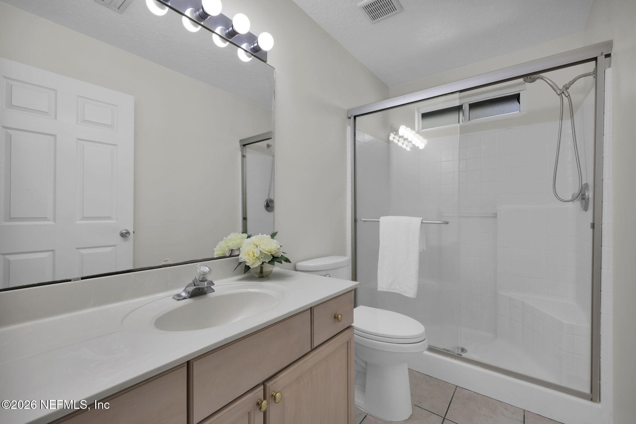 1212 LOCKSLEY Lane