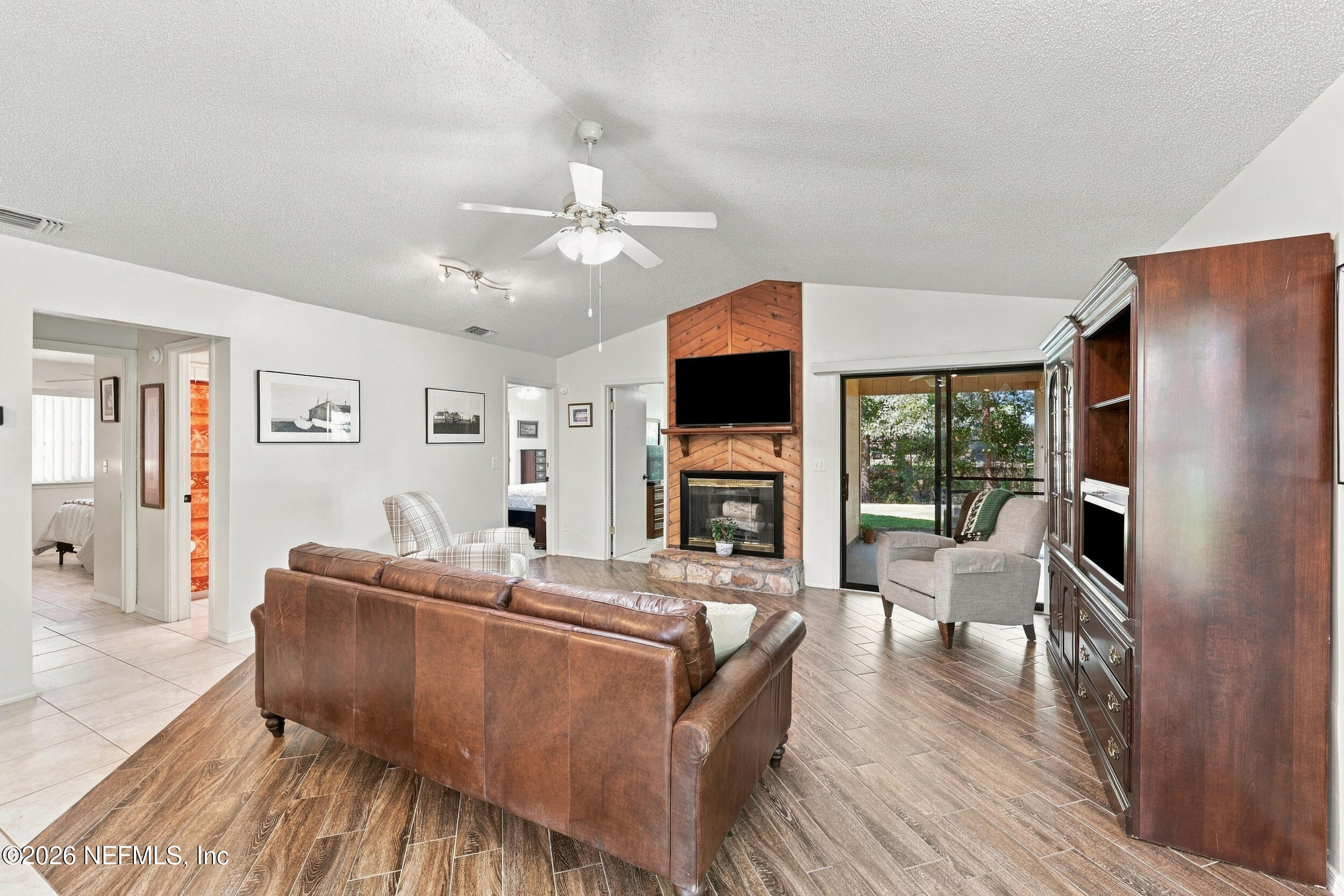 1828 KILLARN Circle