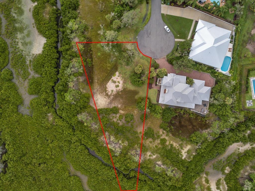 115 Fiddler Crab Lane