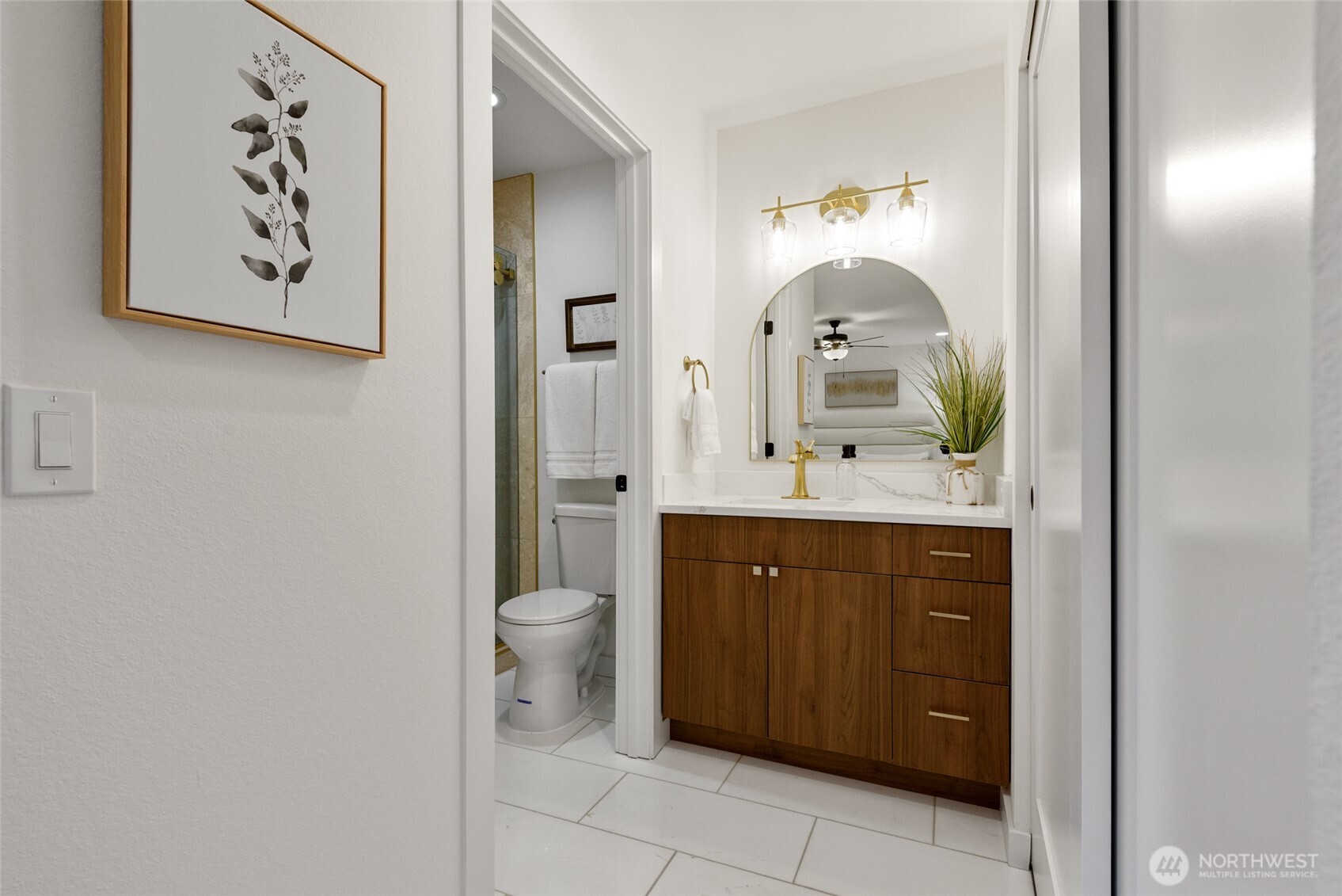 10305 NE 16th Street Unit: I6