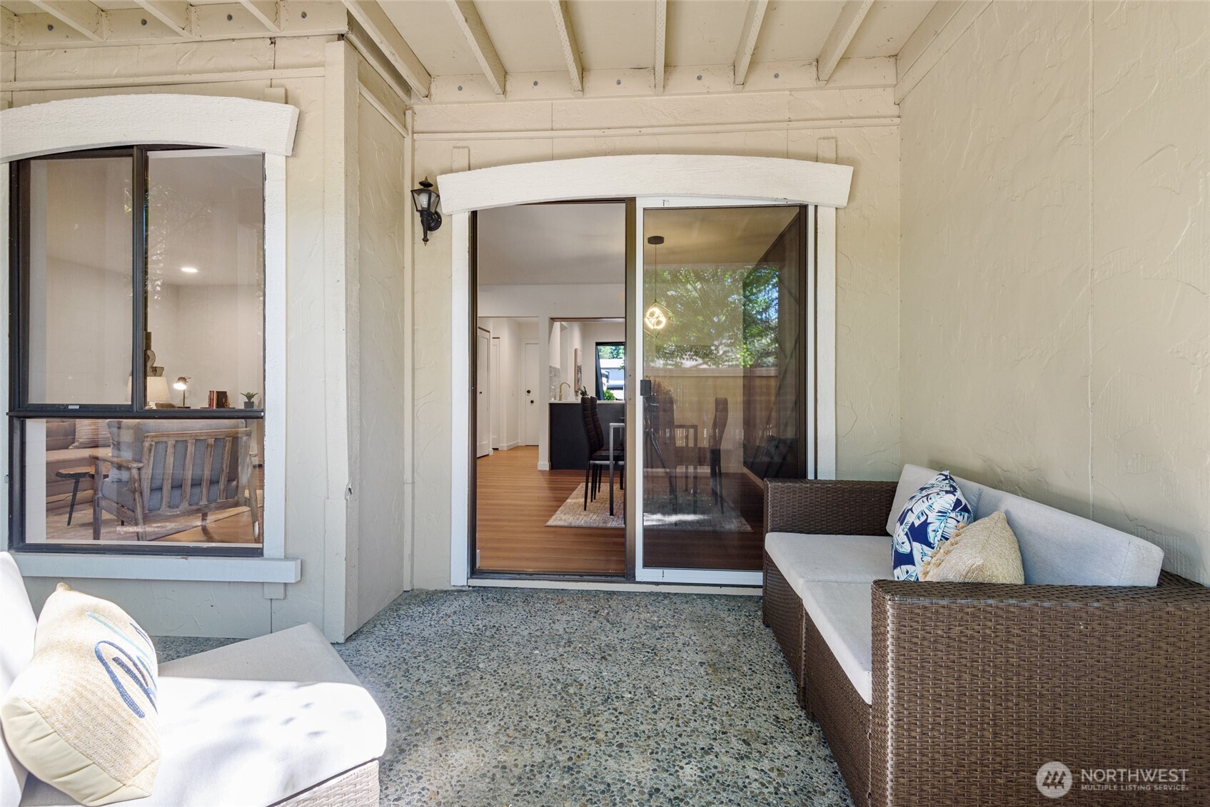 10305 NE 16th Street Unit: I6