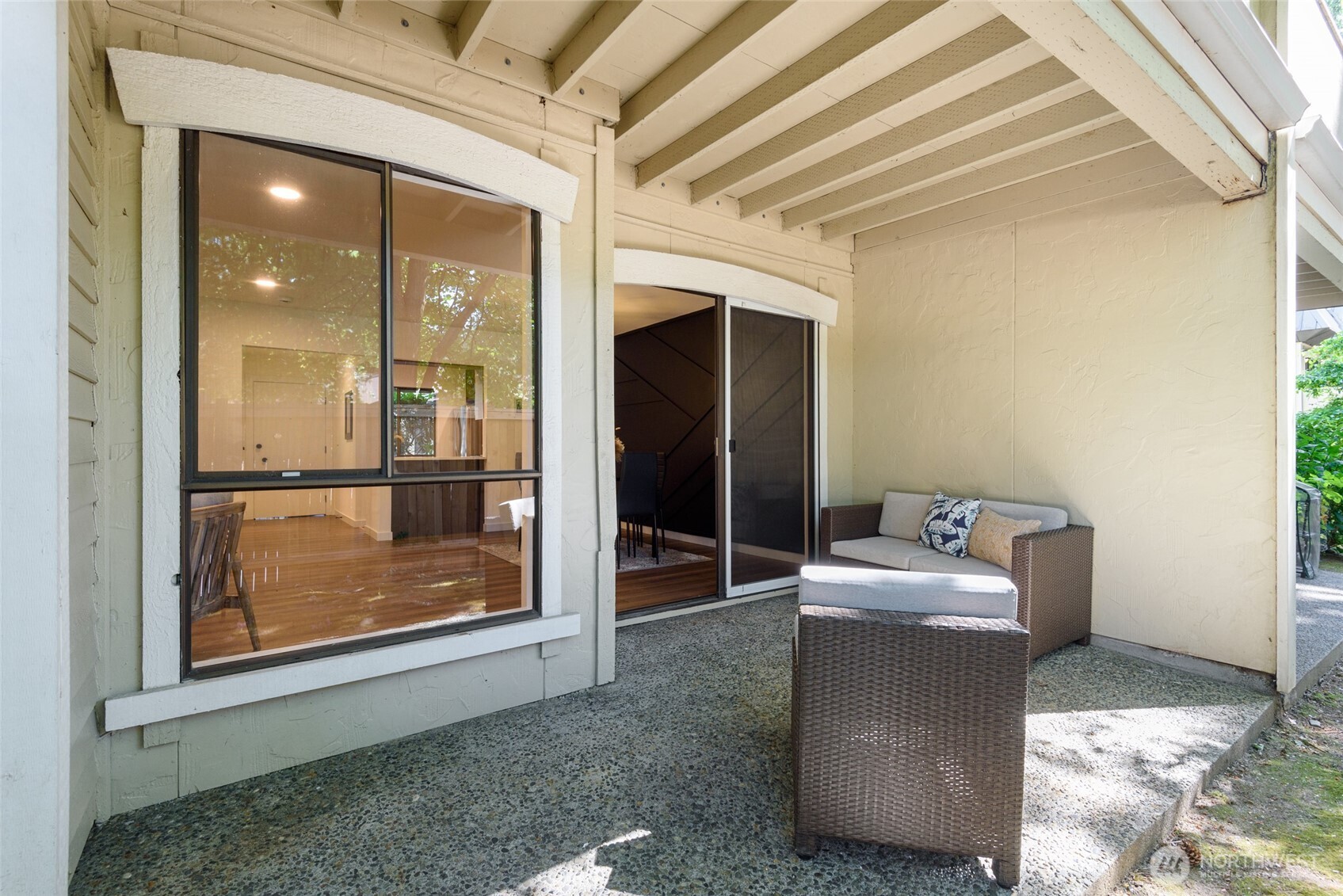 10305 NE 16th Street Unit: I6