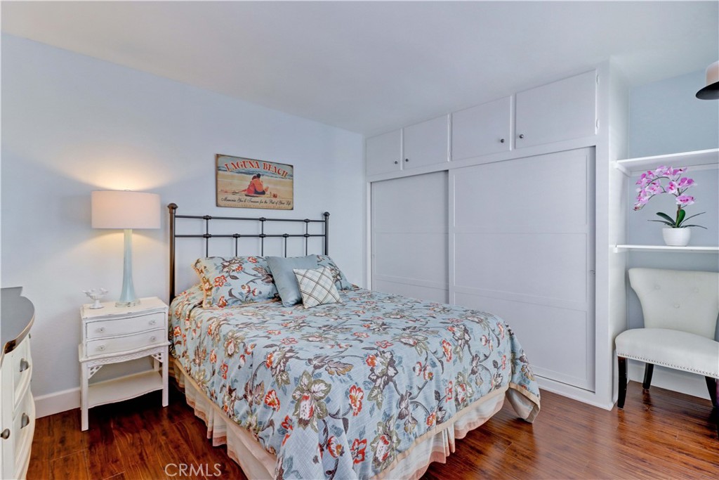 597 Avenida Majorca B