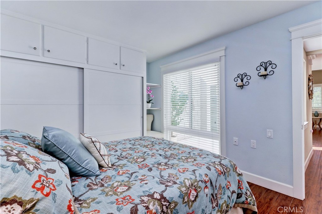 597 Avenida Majorca B