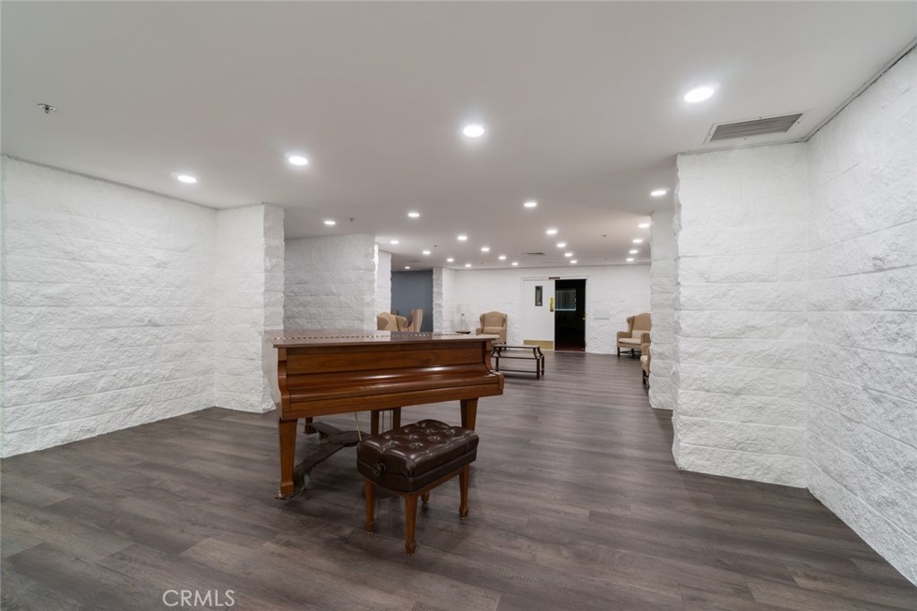 24055 Paseo Del Lago 513