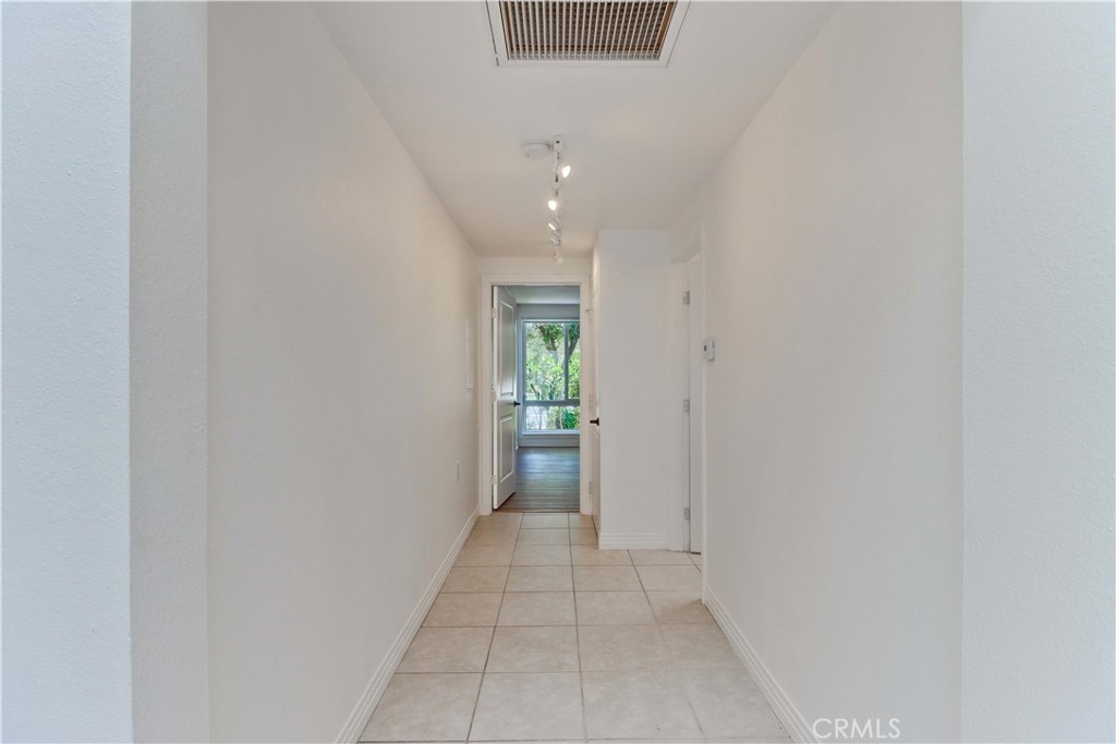 479 Calle Cadiz A
