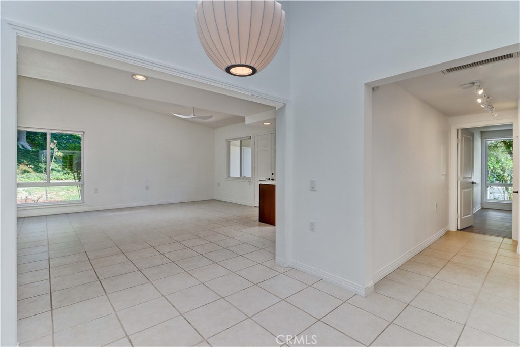 479 Calle Cadiz A