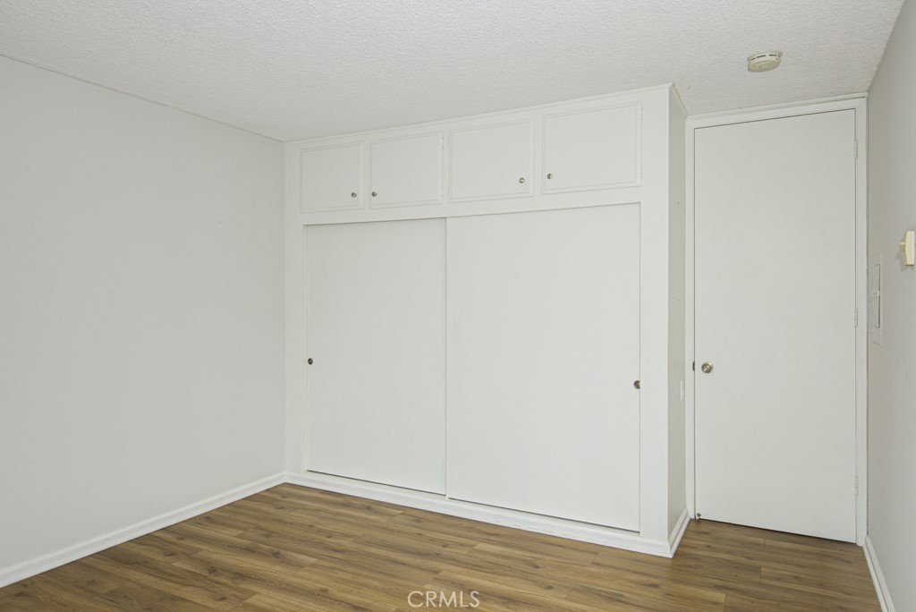 2173 Via Mariposa East T