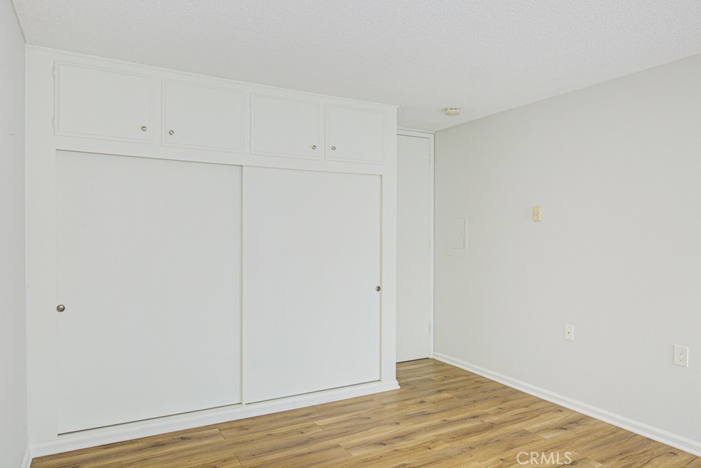 2173 Via Mariposa East T