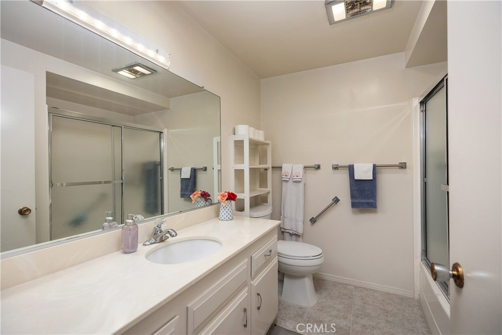 2348 Via Mariposa West B