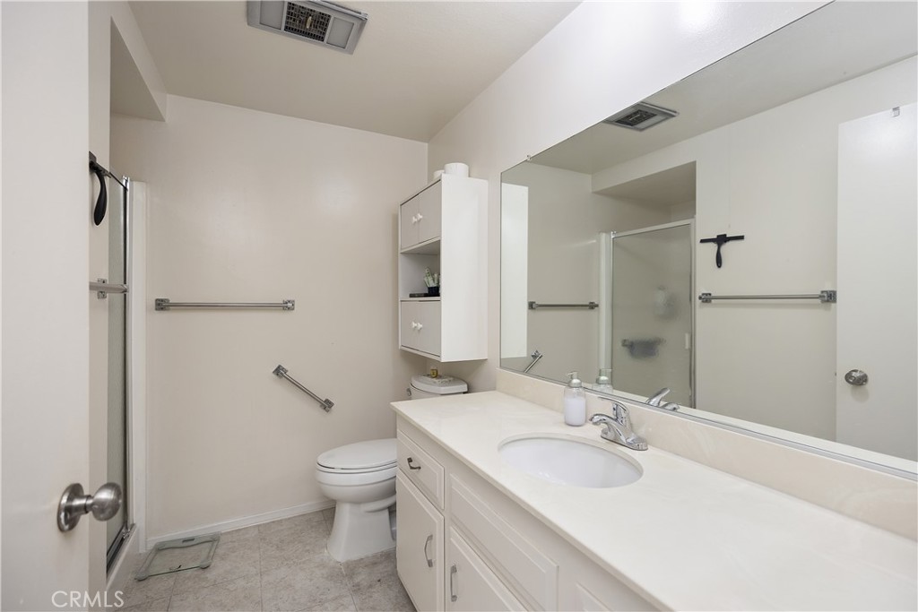 2348 Via Mariposa West B