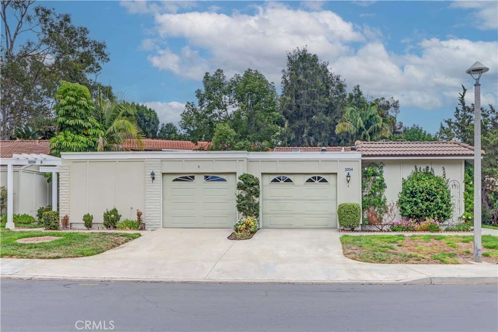 3254 San Amadeo C