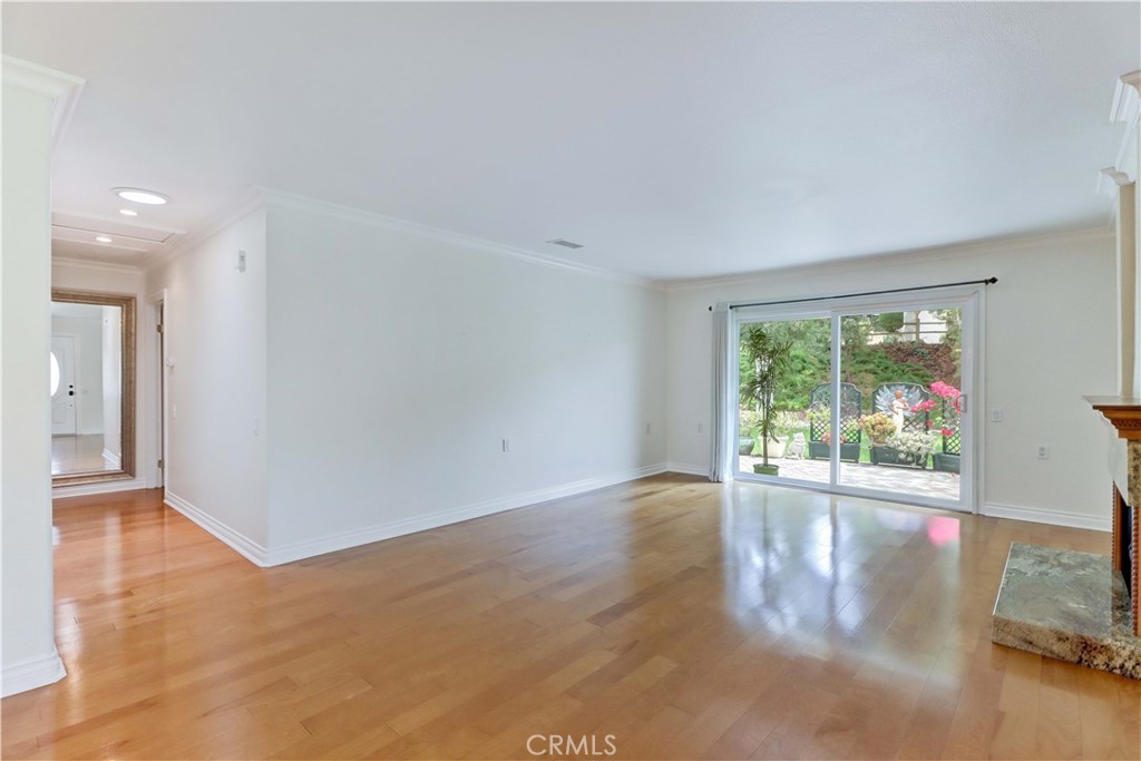 3254 San Amadeo C