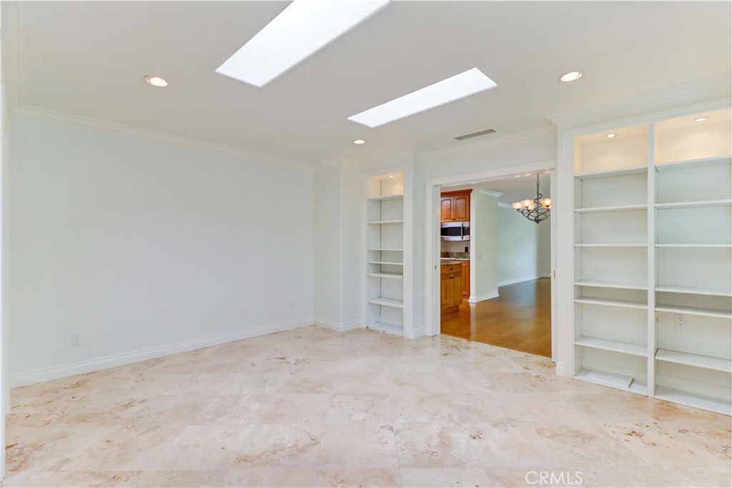 3254 San Amadeo C