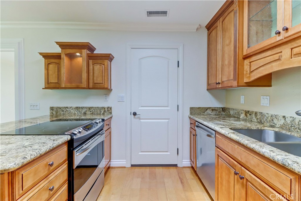 3254 San Amadeo C