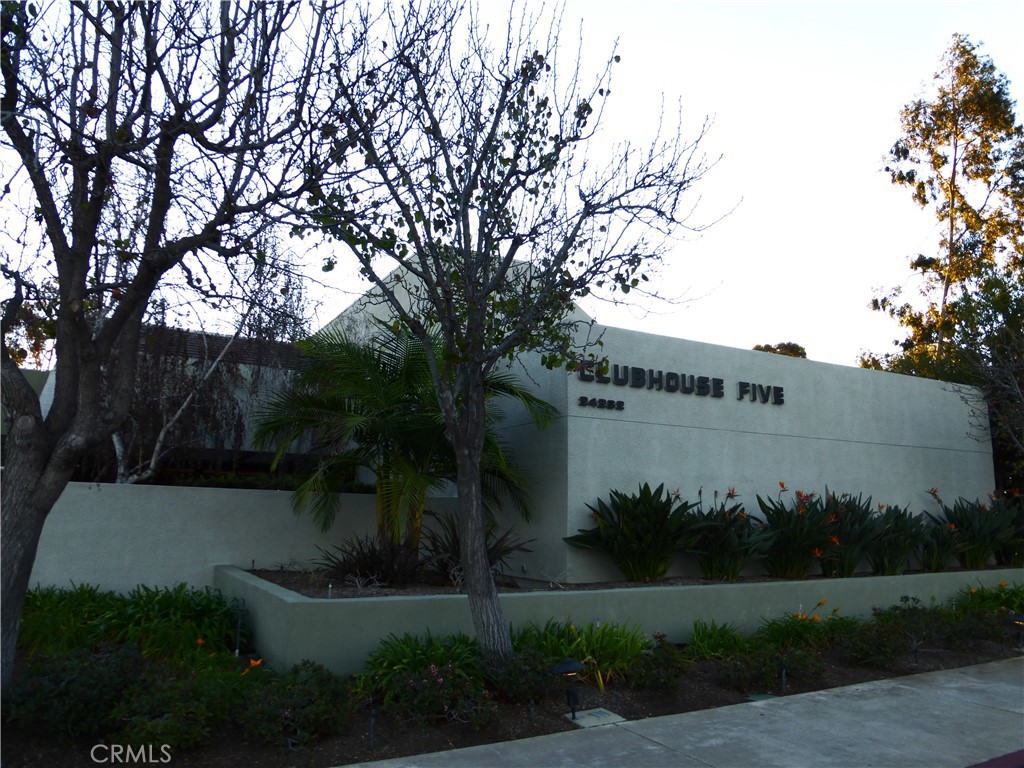 3254 San Amadeo C