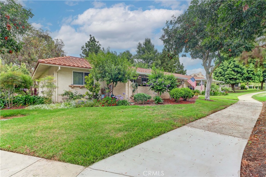 5330 Bahia Blanca N Laguna Woods Ca Us 92637 Oc26135550