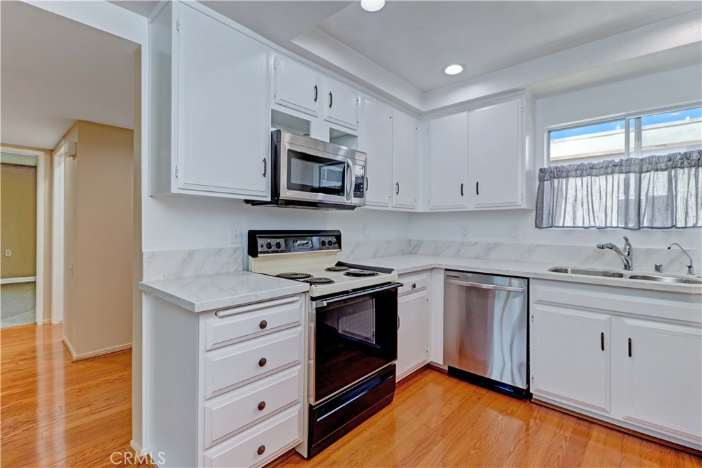 3242 San Amadeo 3F