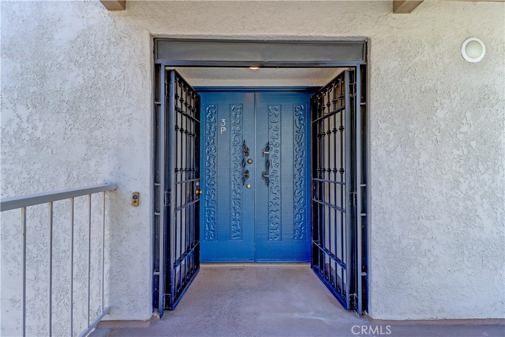 3242 San Amadeo 3F