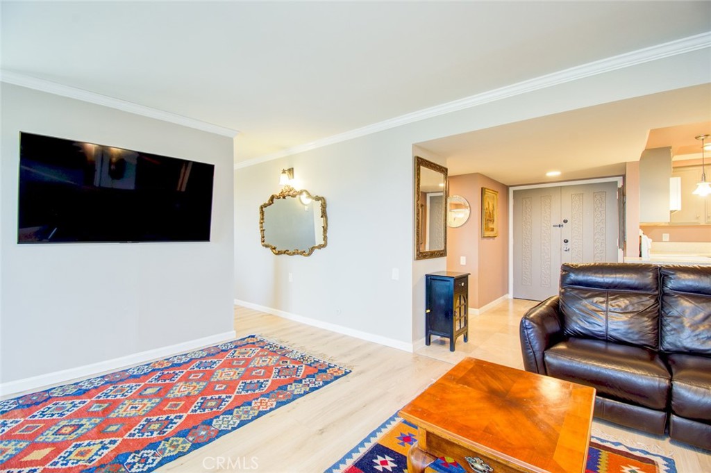 3241 San Amadeo 2B
