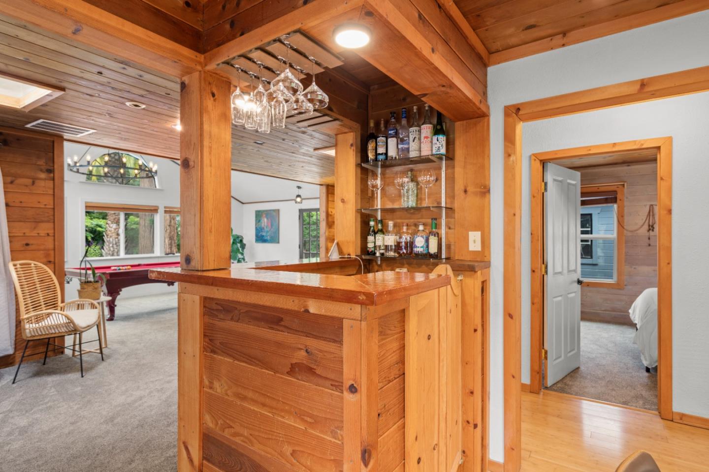 210 Madrona WAY