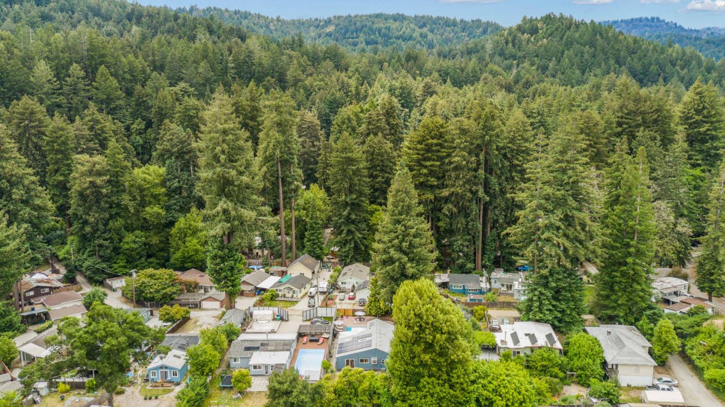 210 Madrona WAY
