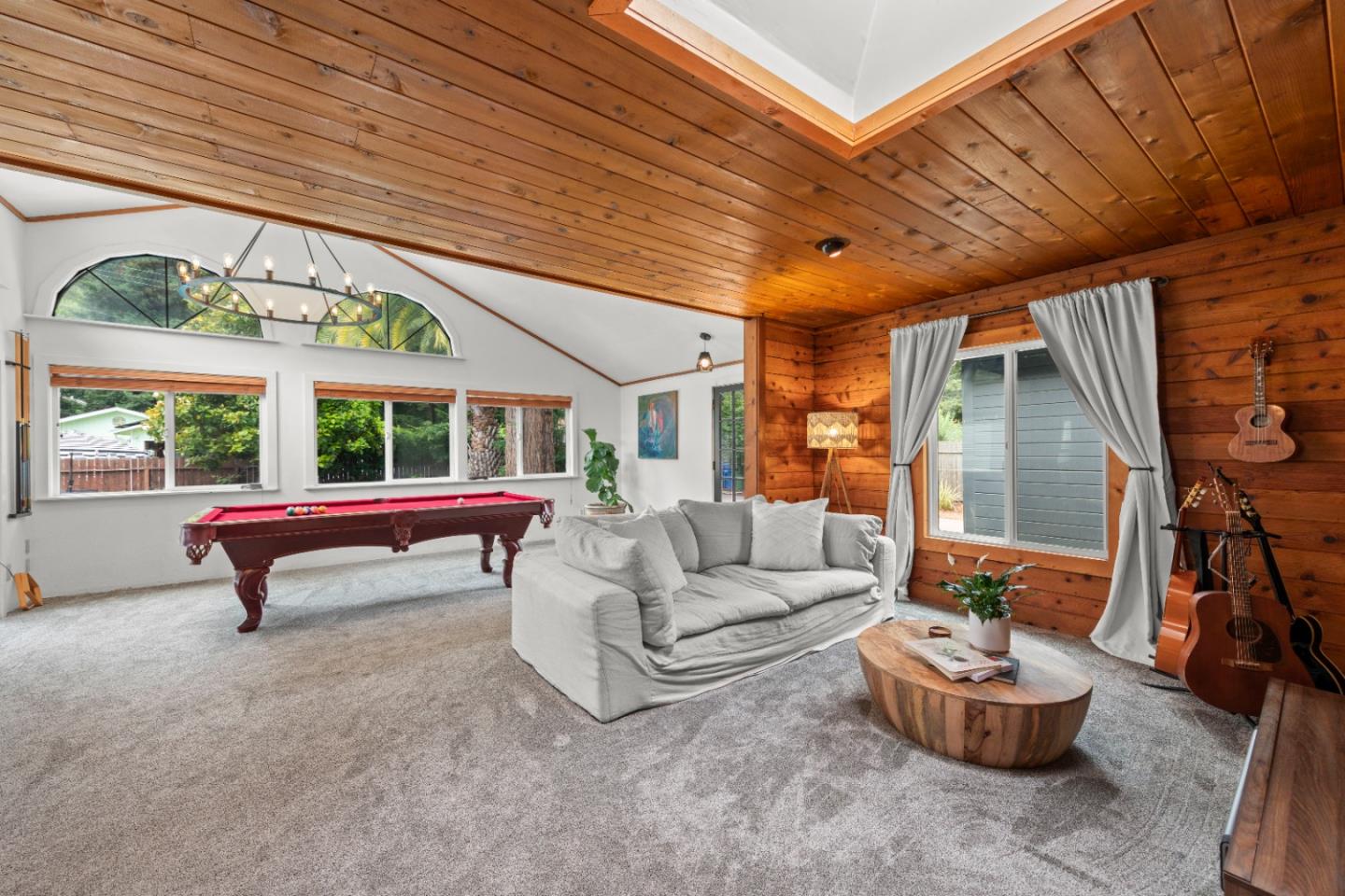 210 Madrona WAY