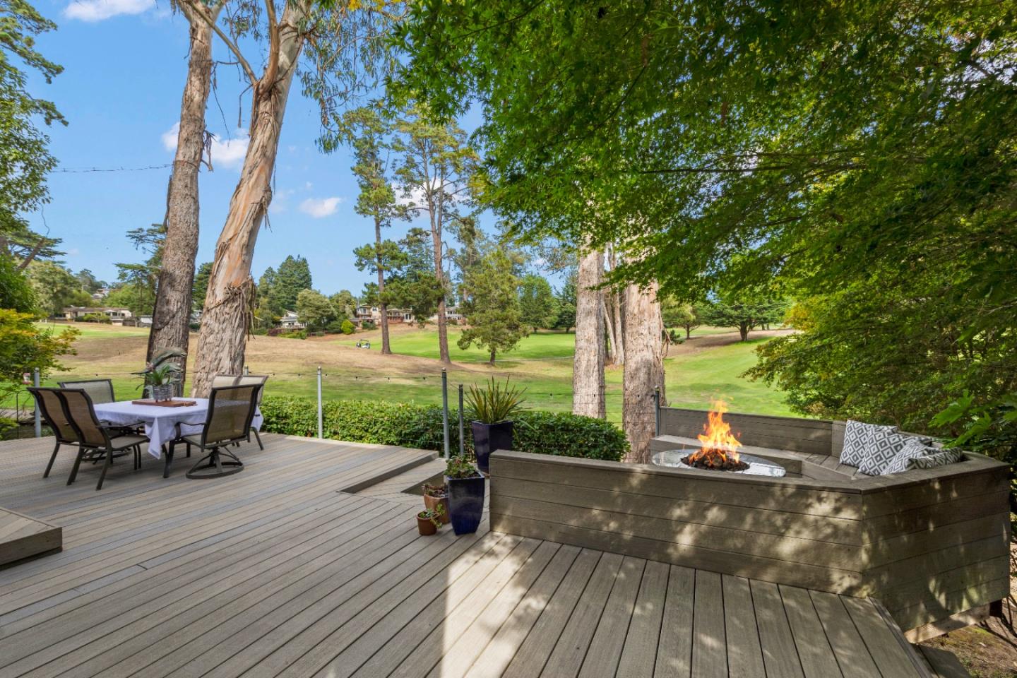 352 Los Altos DR