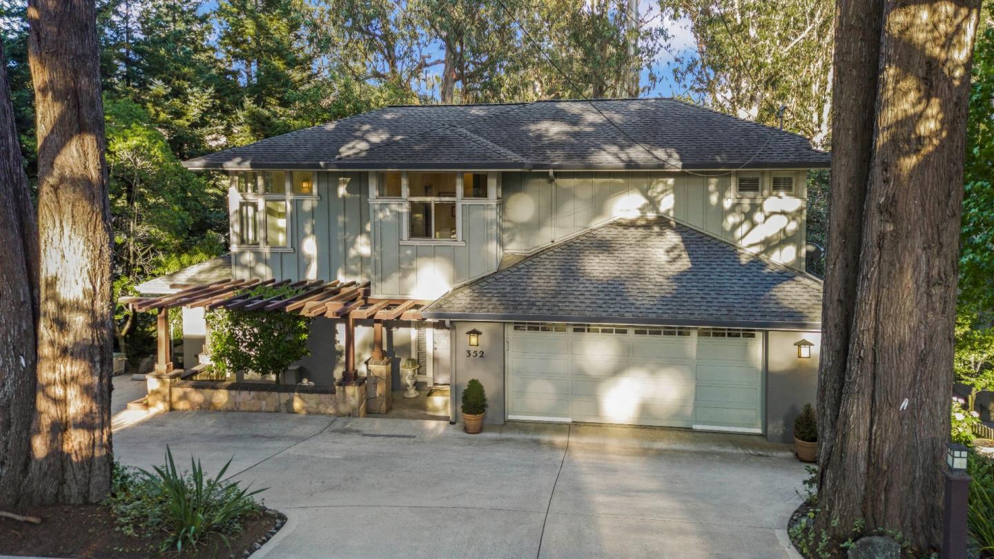 352 Los Altos DR
